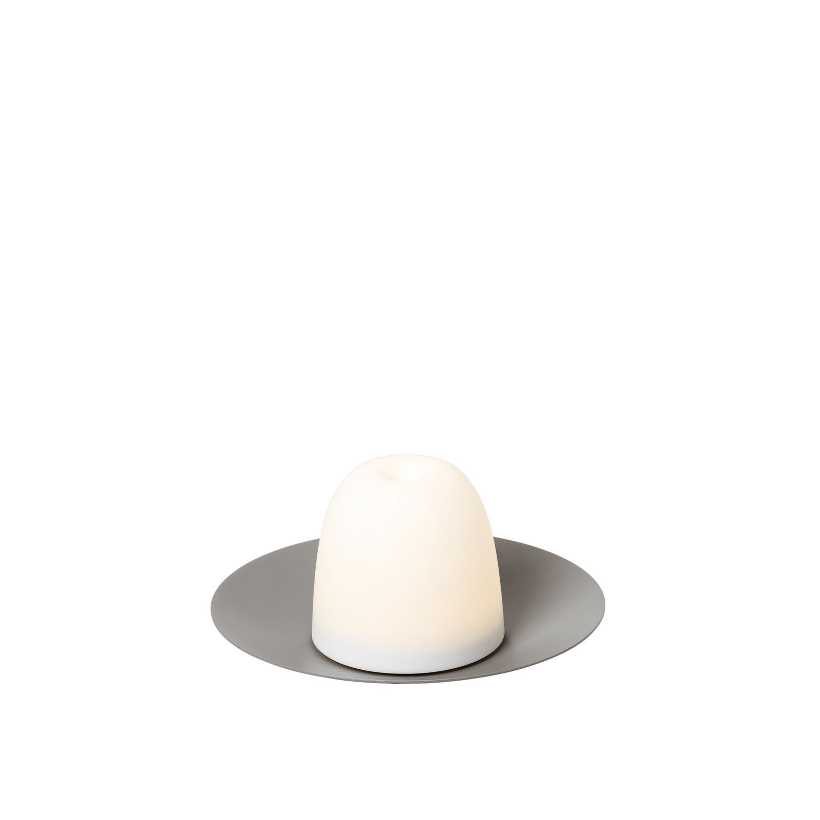 Minimalistische weiße Lampe auf einem eleganten grauen Standfuß vor einem schwarzen Hintergrund.
