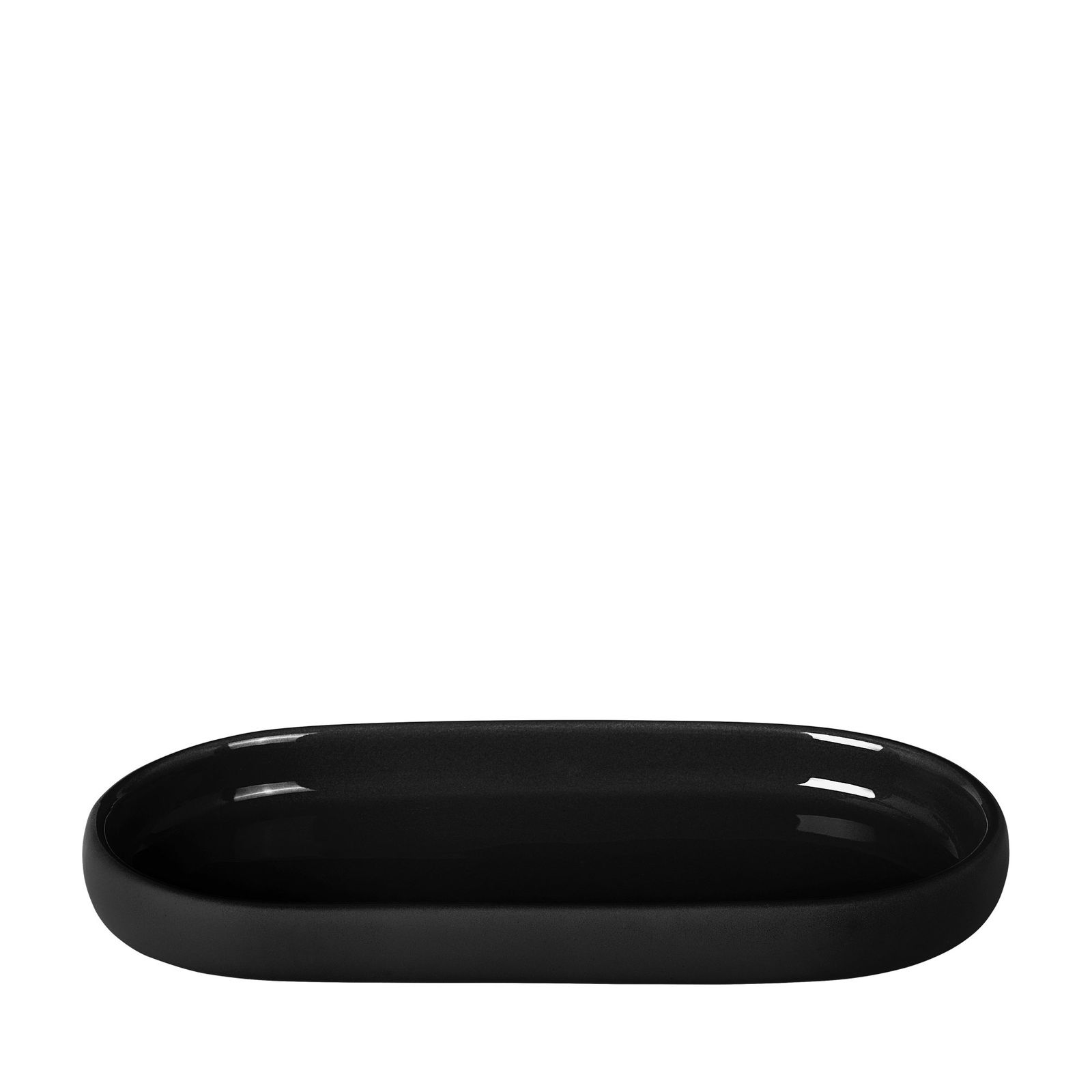 Elegantes schwarzes ovales Geschirr mit glänzender Oberfläche vor einem minimalistischen schwarzen Hintergrund.