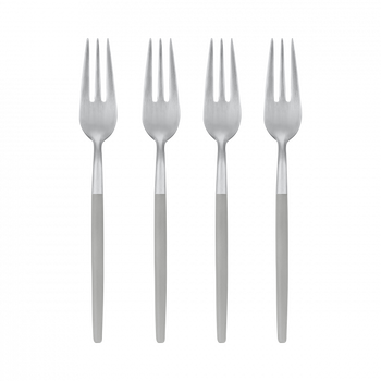 Set aus vier Edelstahlgabeln mit schlankem Design auf schwarzem Hintergrund.