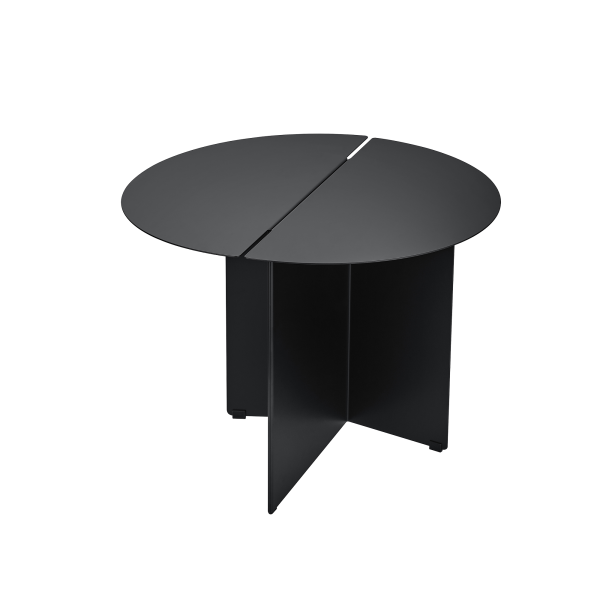 Moderer schwarzer runder Couchtisch mit einem schlanken, minimalistischen Design.
