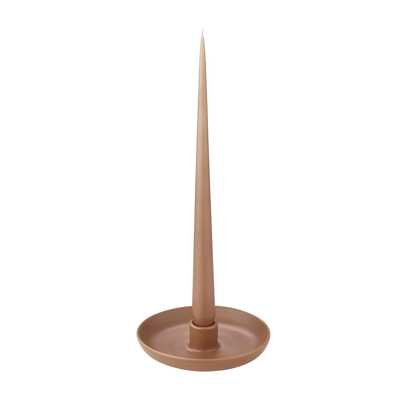 Minimalistischer brauner Kerzenhalter mit einem hohen, schlanken Design und einem runden Fuß.