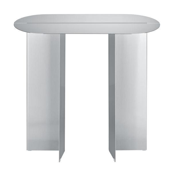 Moderner Silbertisch mit schlankem, minimalistischem Design und ovaler Tischplatte.