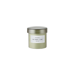 Feigenbaum- und Limetten-Duftkerze in einem grünen Glasbehälter mit einem minimalistischen Etikettendesign.
