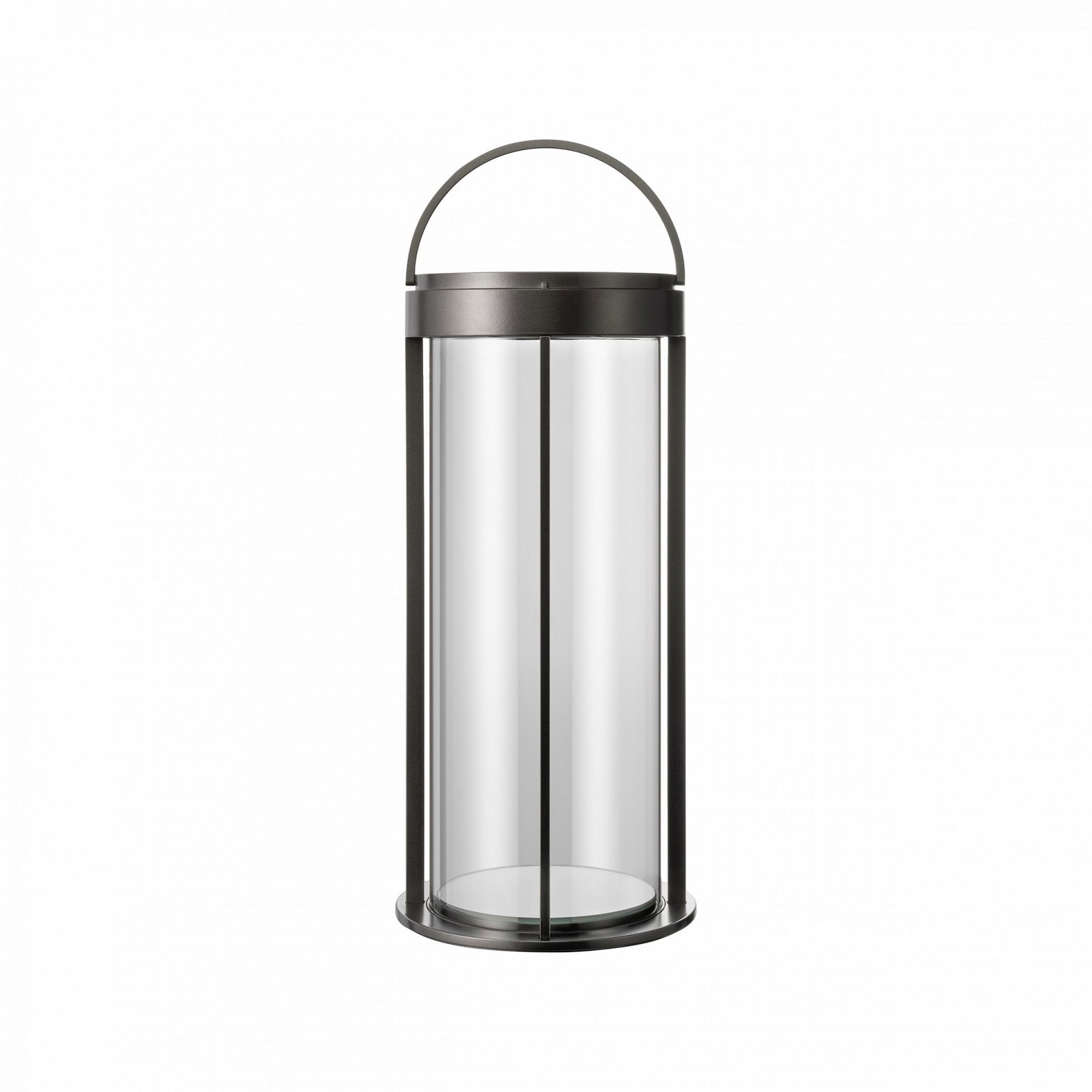 Stylische Glaslaterne mit einem schwarzen Metallrahmen für moderne Wohnkultur oder Außenbeleuchtung.