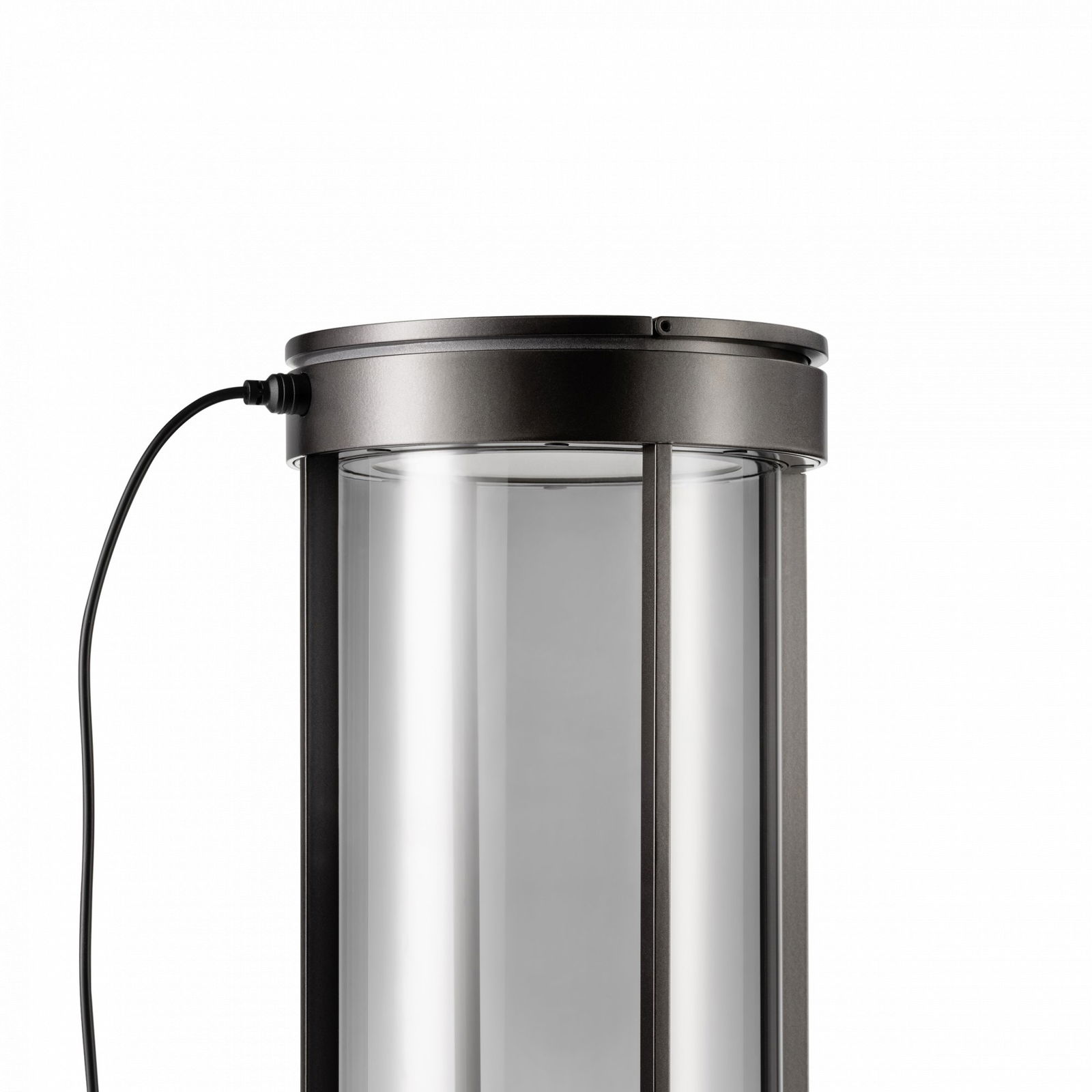 Moderne minimalistische Lampe mit einem schlanken schwarzen Rahmen und Glasdesign, perfekt für jede Dekoration.