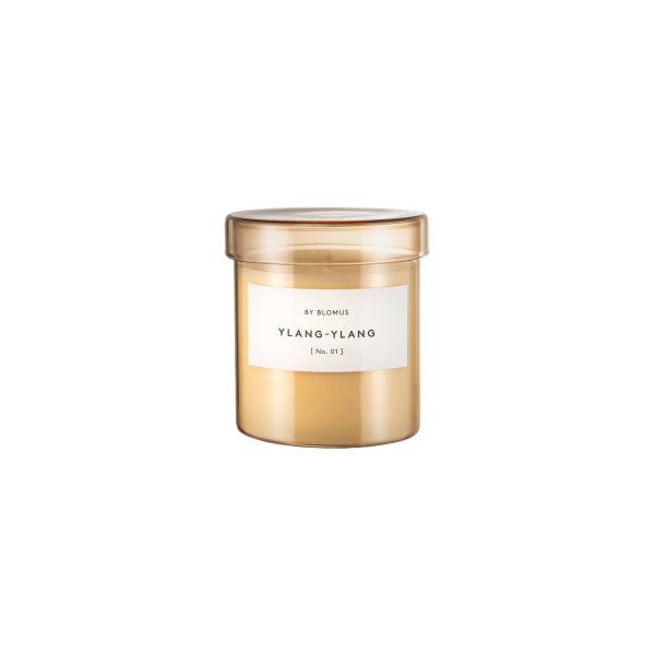 Ylang-Ylang Duftkerze in einem stilvollen Glas von Blomus.