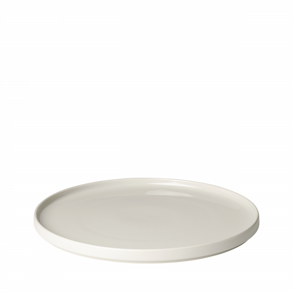 Minimalistische weiße Keramikteller mit einer glatten, runden Oberfläche.