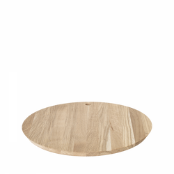 Natural wood round cutting board with a hole for easy hanging.