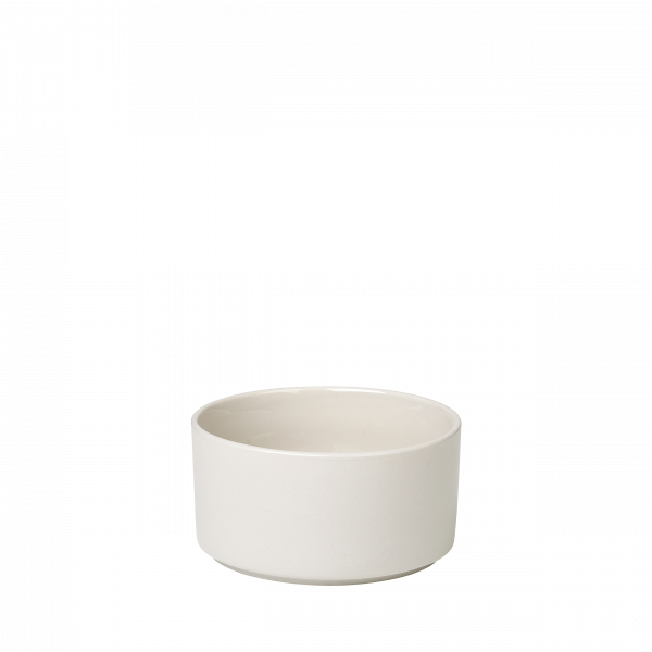Minimalist weißer Keramiktopf für Zimmerpflanzen oder Dekoration.